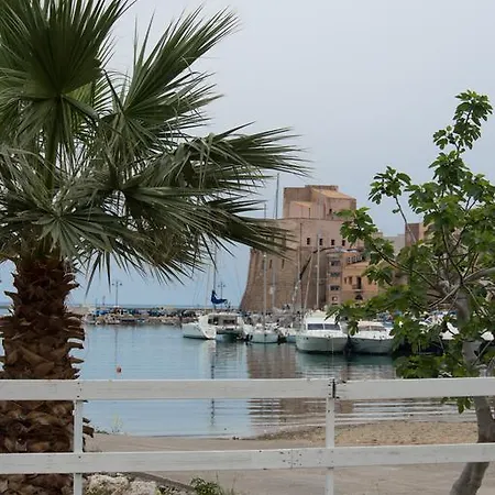 N'amuri Castellammare del Golfo